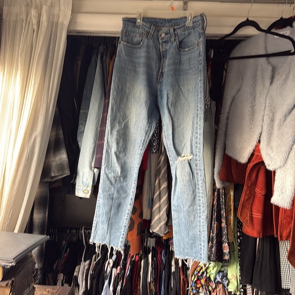 Levi’s 501 skinny ripped jean - Picture 6 of 8